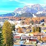 Luminoso E Centralissimo Attico, Splendida Vista Panoramica Sulle Dolomiti E Sulle Piste Olimpiche Cortina d'Ampezzo