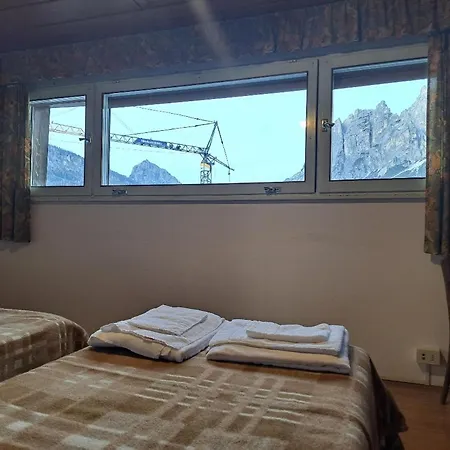 Luminoso E Centralissimo Attico, Splendida Vista Panoramica Sulle Dolomiti E Sulle Piste Olimpiche Apartment Cortina d'Ampezzo
